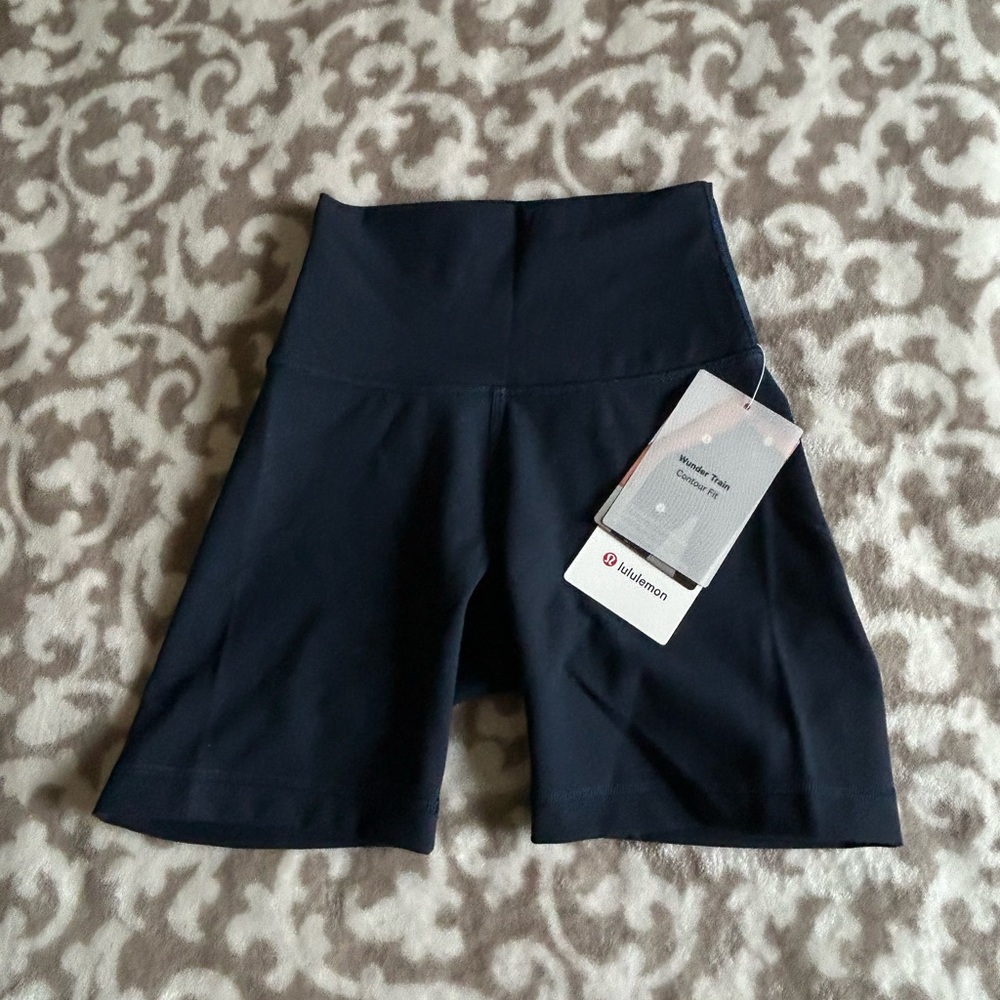 lululemon athletica Women's Navy Blue Wunder-Train High-Waisted Shorts